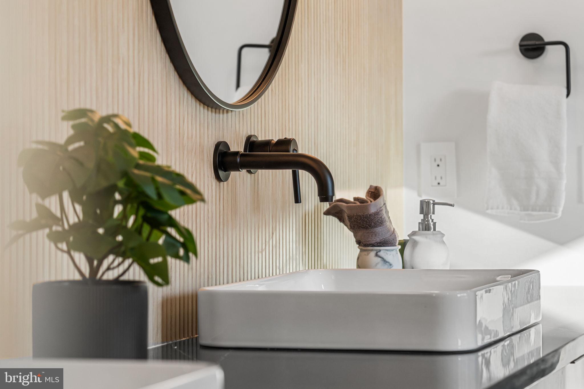 ARLINGTON FOREST - Residential