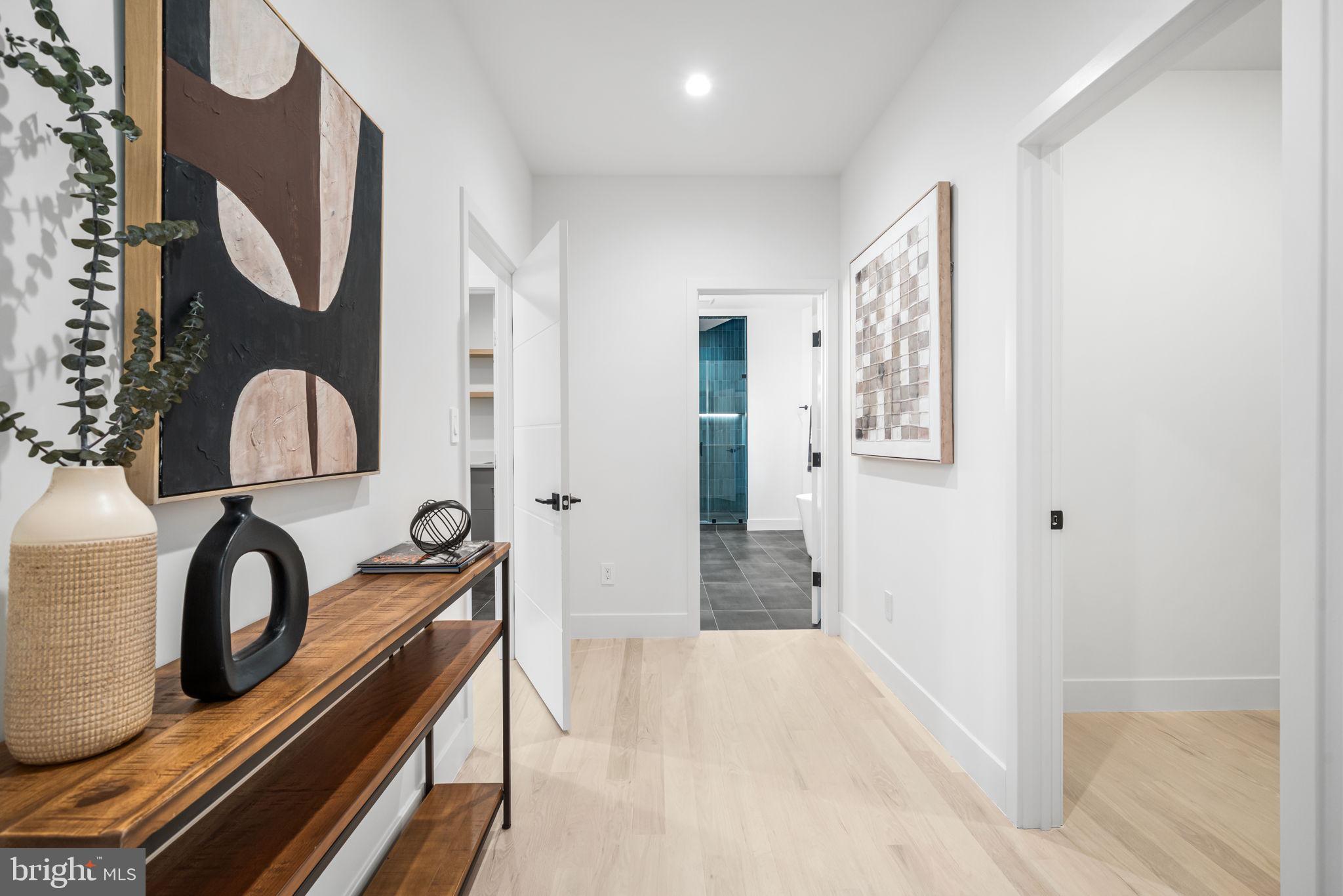 ARLINGTON FOREST - Residential