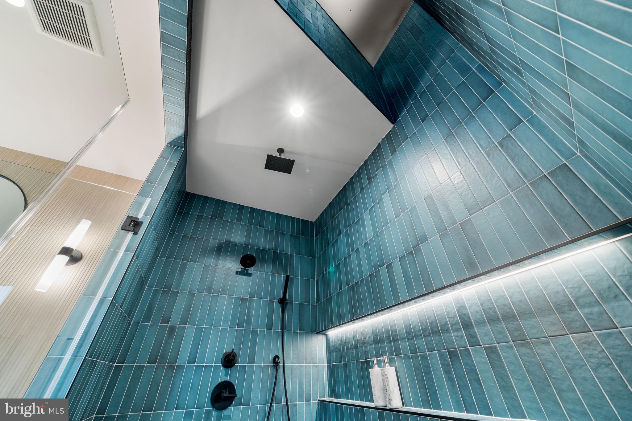 ARLINGTON FOREST - Residential