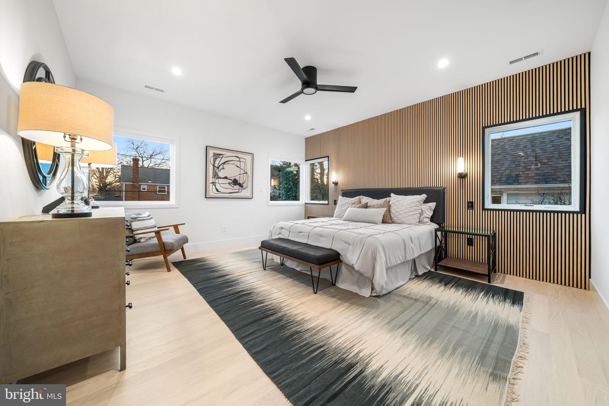 ARLINGTON FOREST - Residential