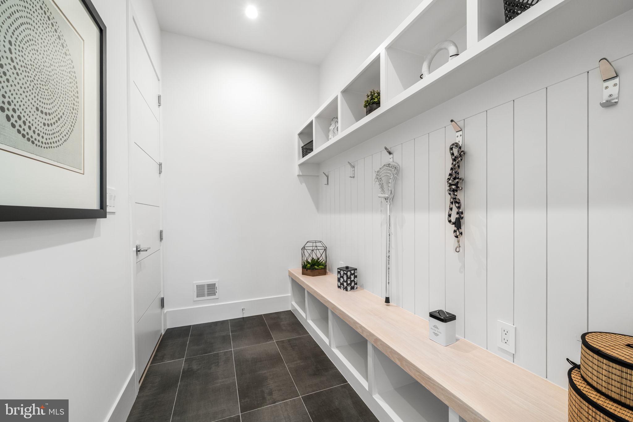 ARLINGTON FOREST - Residential