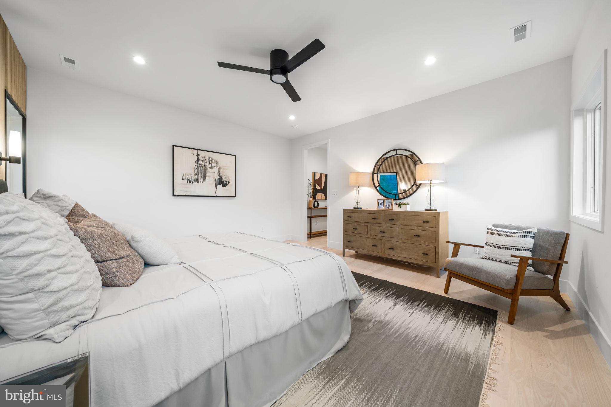 ARLINGTON FOREST - Residential