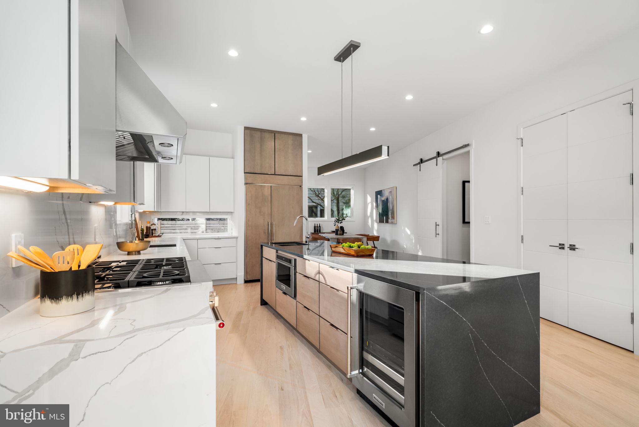 ARLINGTON FOREST - Residential