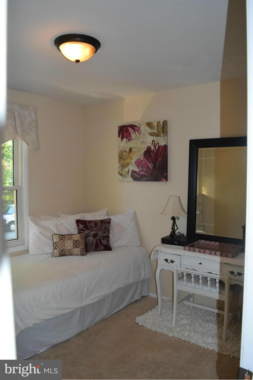 FOUR SEASONS ESTATES - Residential