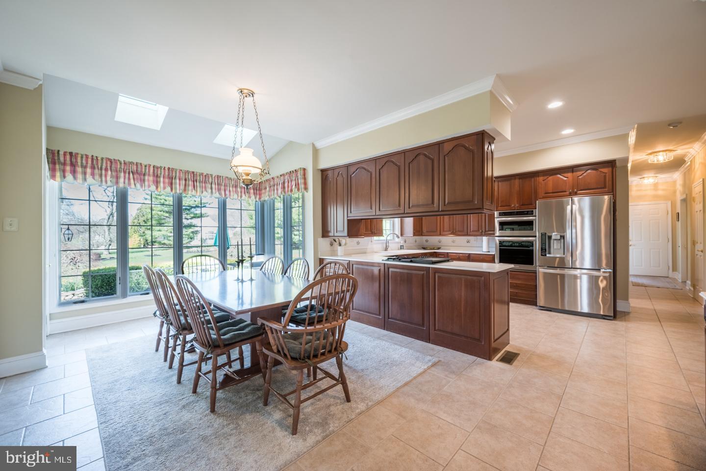 FOX RIDGE - Residential