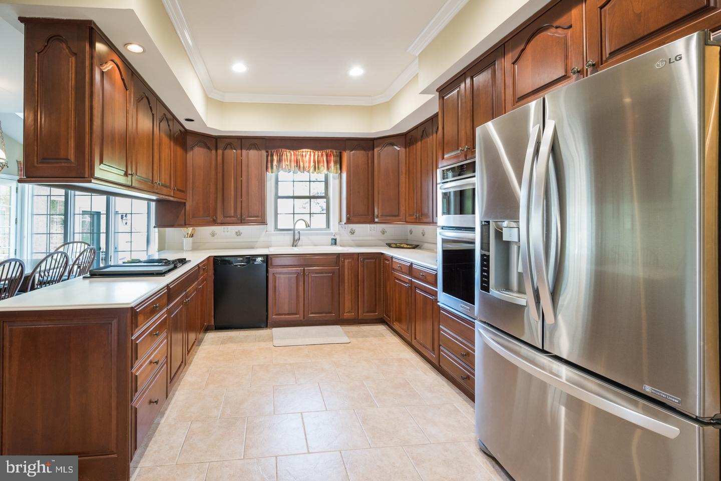 FOX RIDGE - Residential