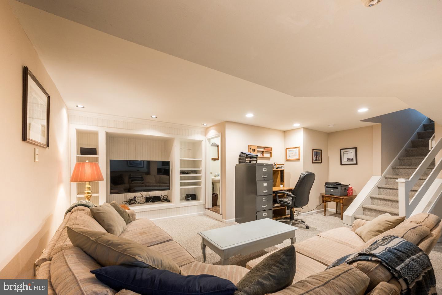 FOX RIDGE - Residential