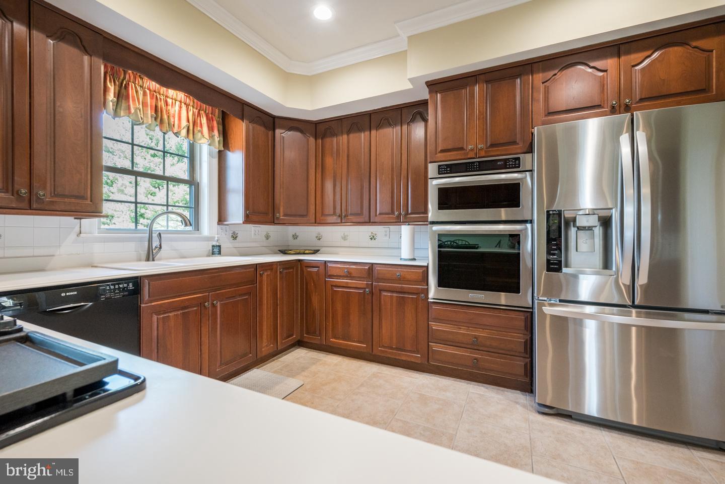 FOX RIDGE - Residential