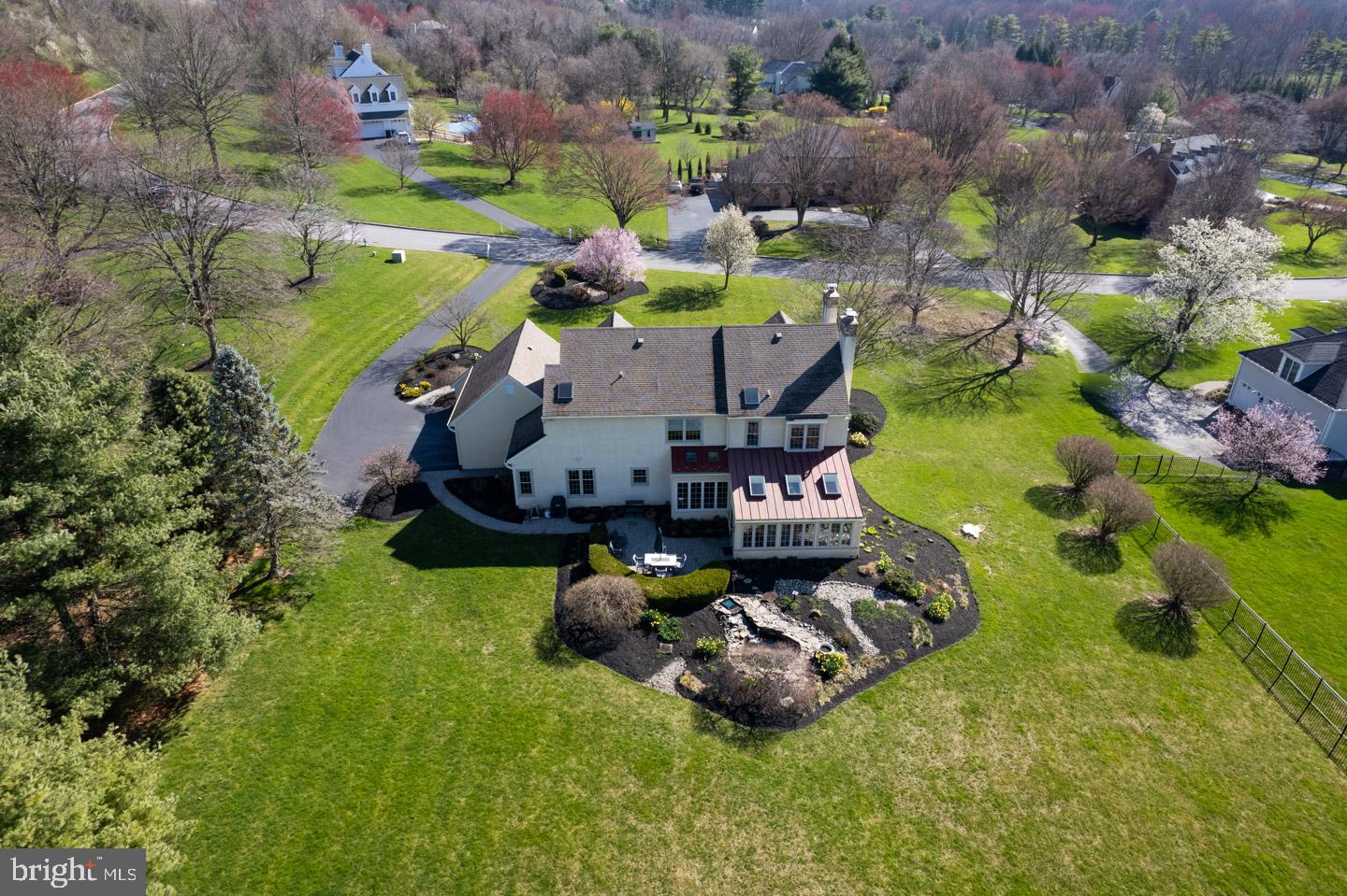 FOX RIDGE - Residential