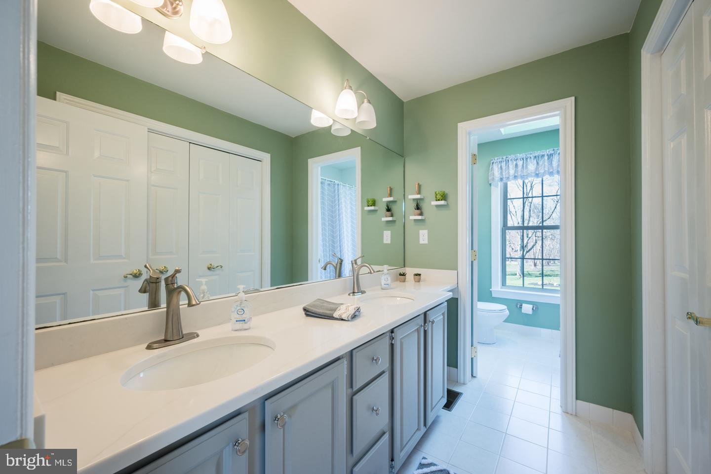 FOX RIDGE - Residential