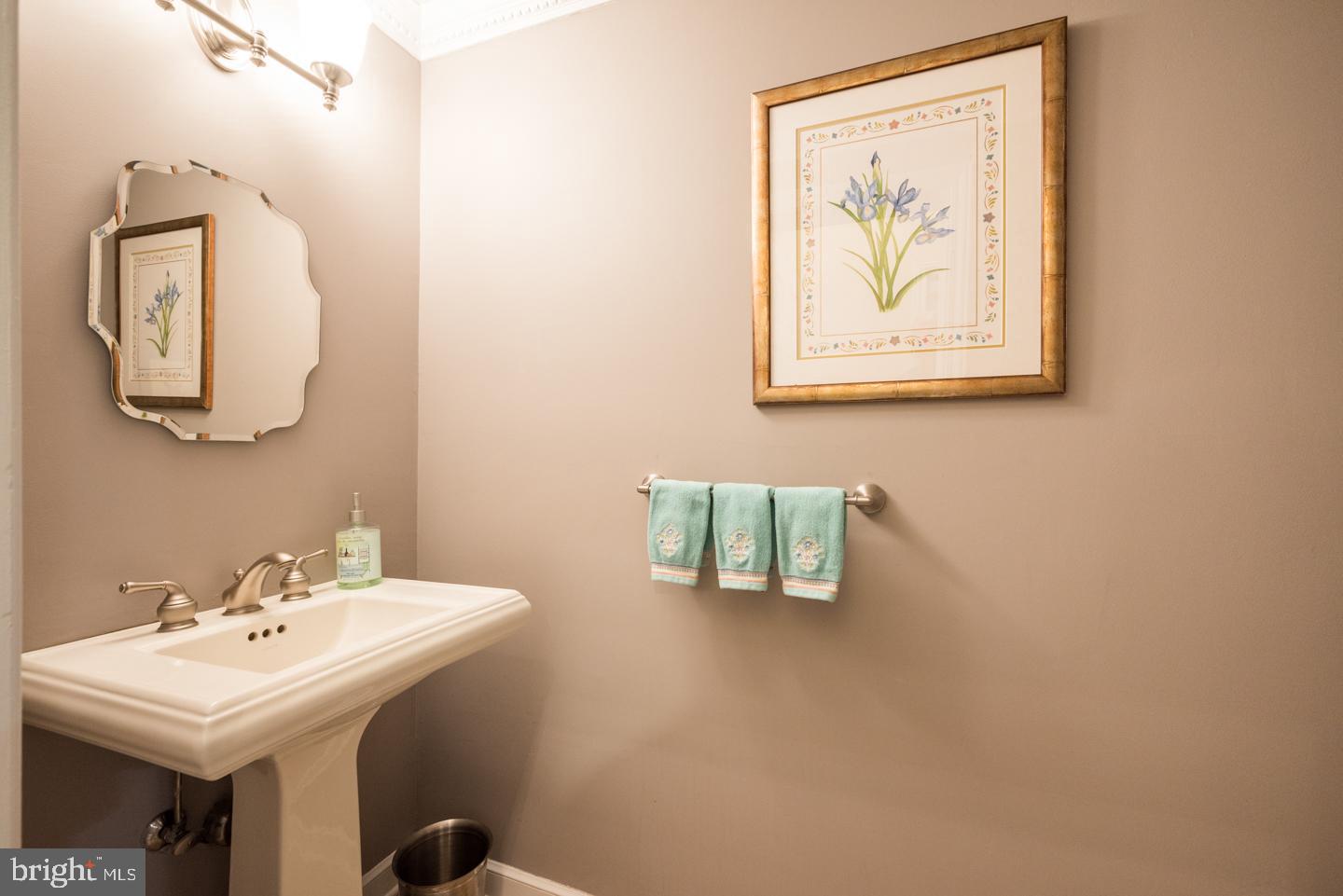 FOX RIDGE - Residential