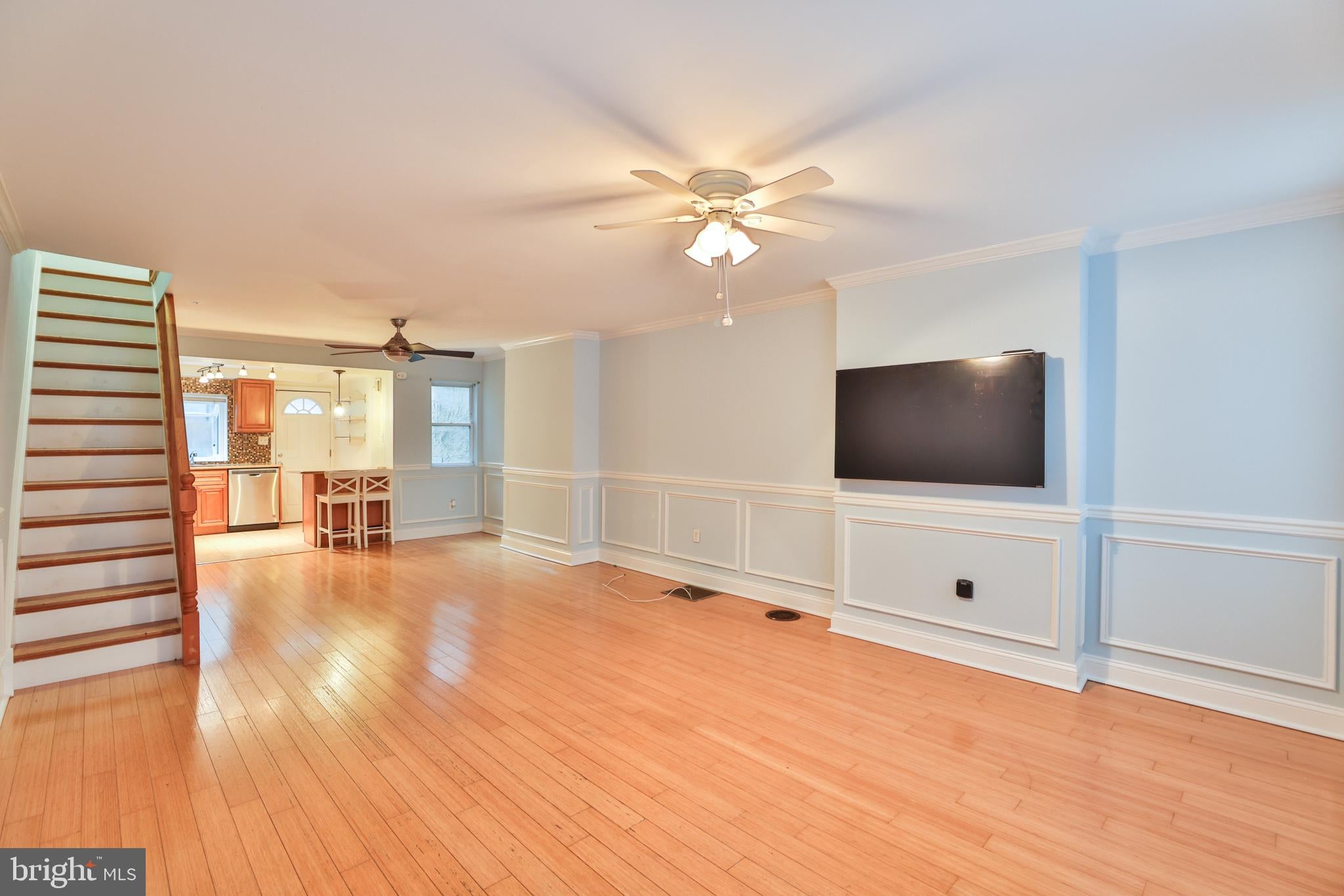 1905 ANNIN STREET