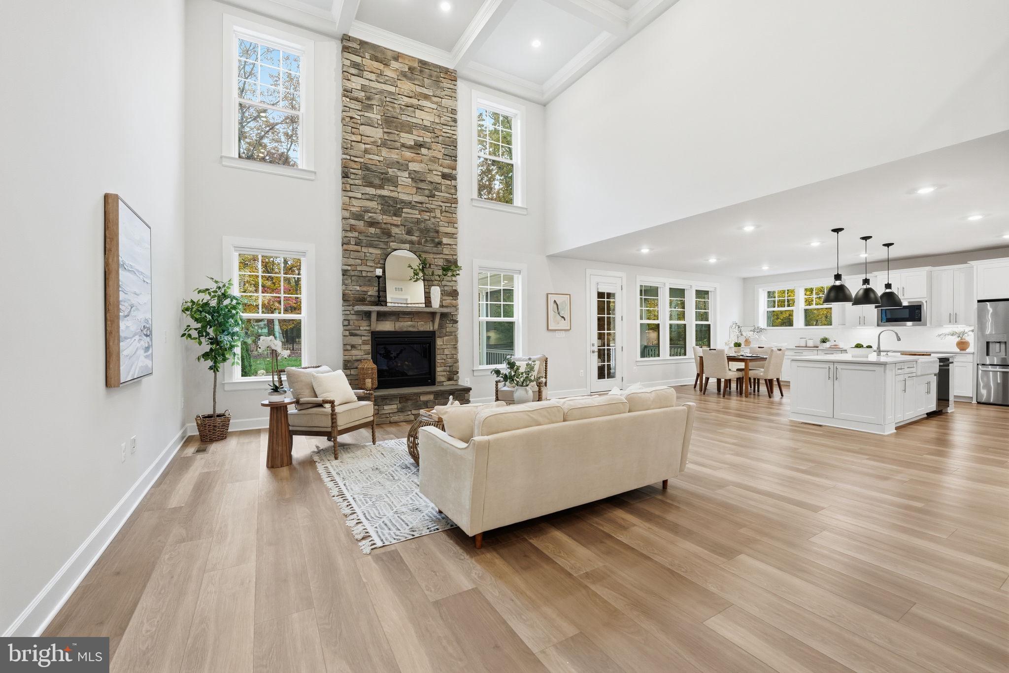 10914 CANTERBURY COURT