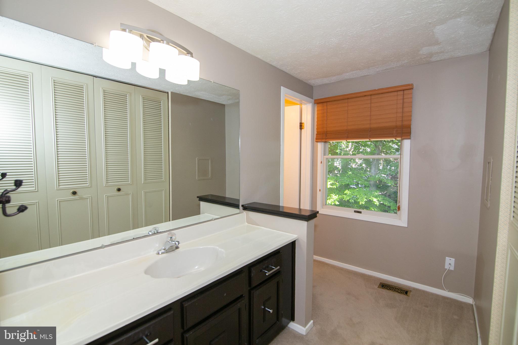 MONTCLAIR - Residential