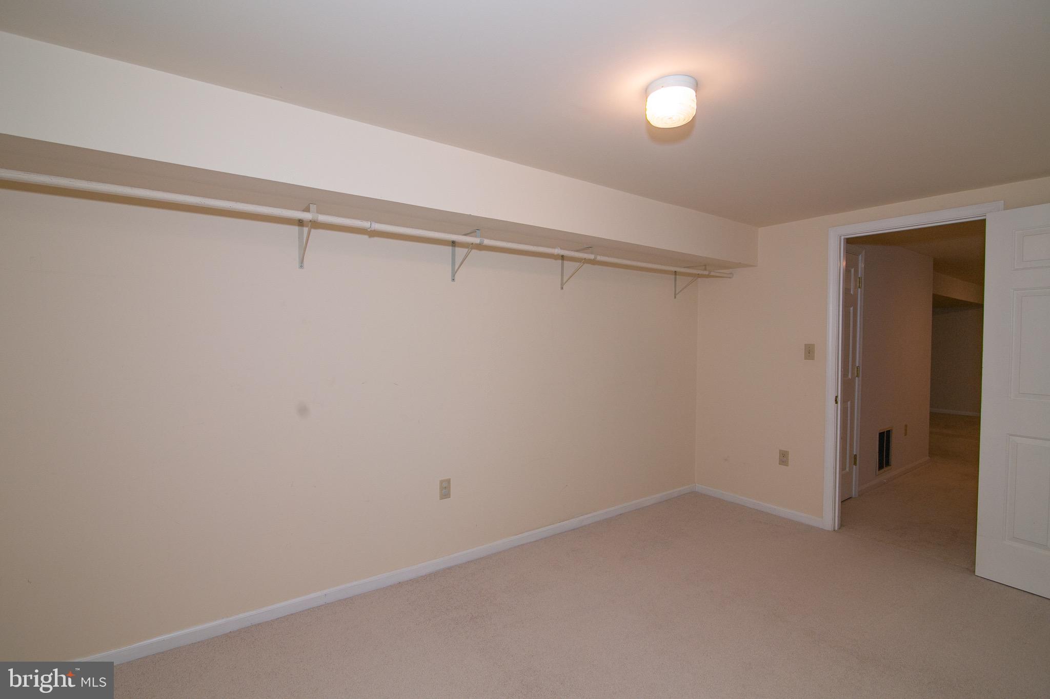 MONTCLAIR - Residential