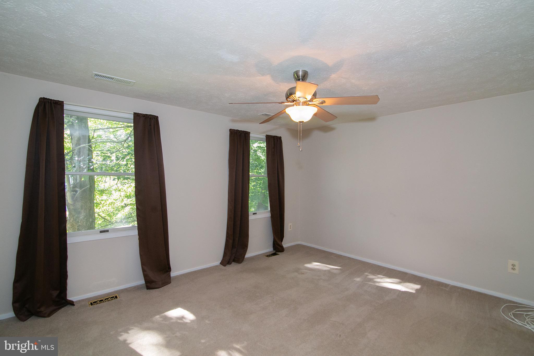 MONTCLAIR - Residential