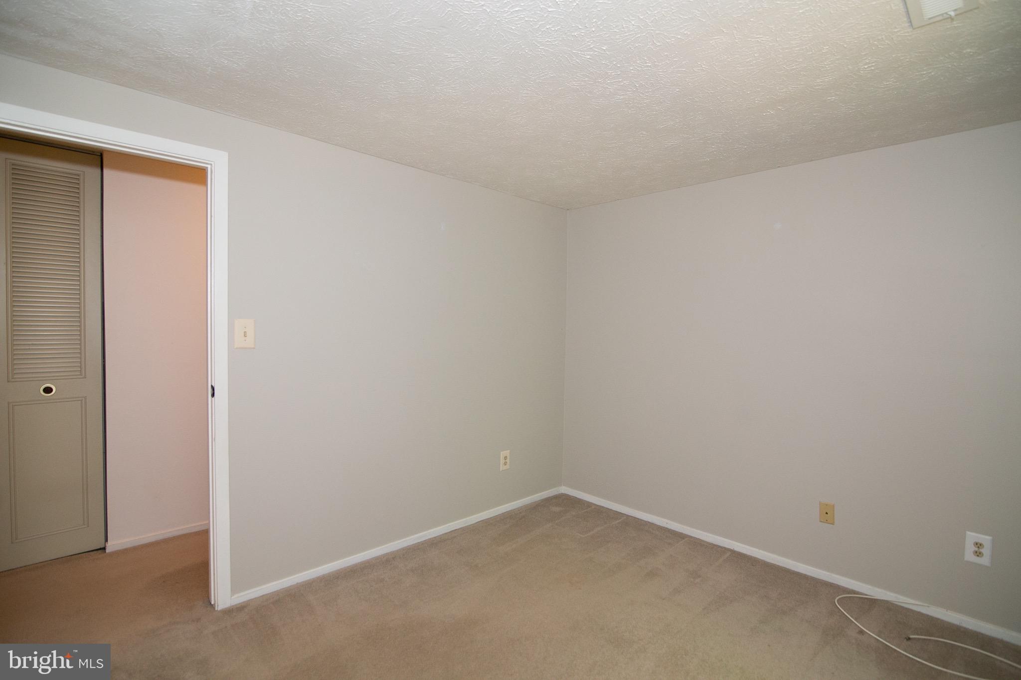 MONTCLAIR - Residential