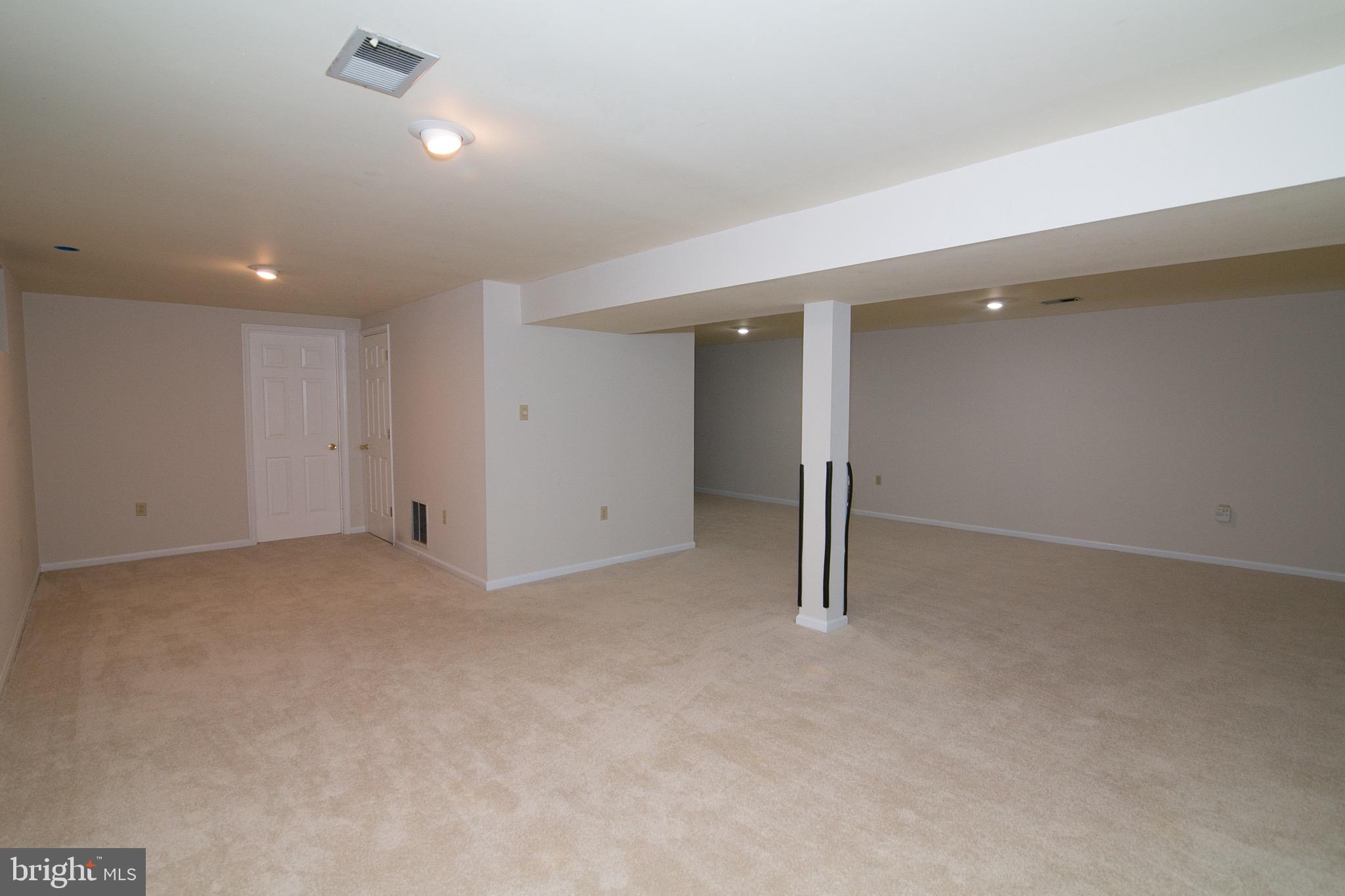 MONTCLAIR - Residential