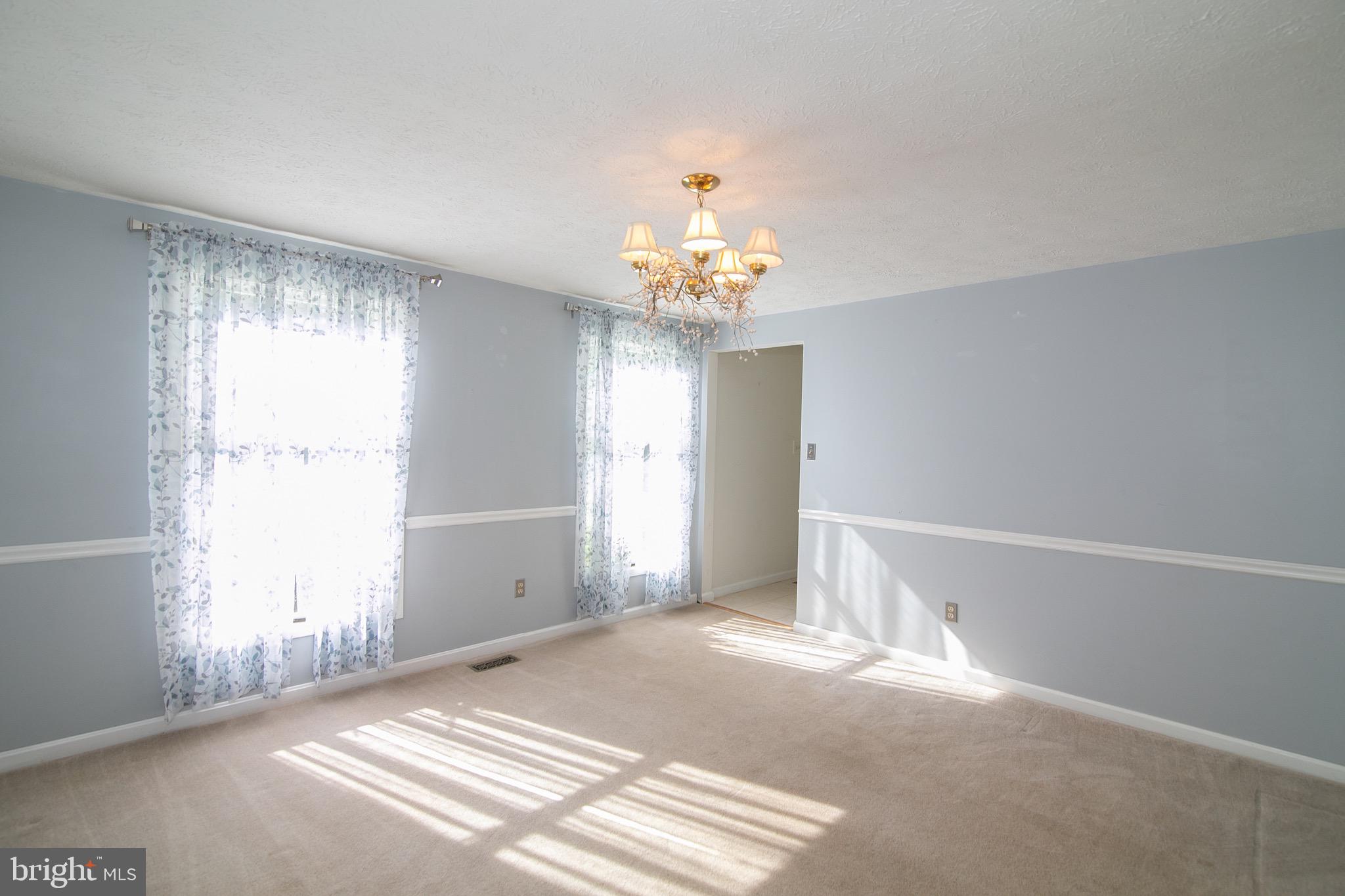 MONTCLAIR - Residential