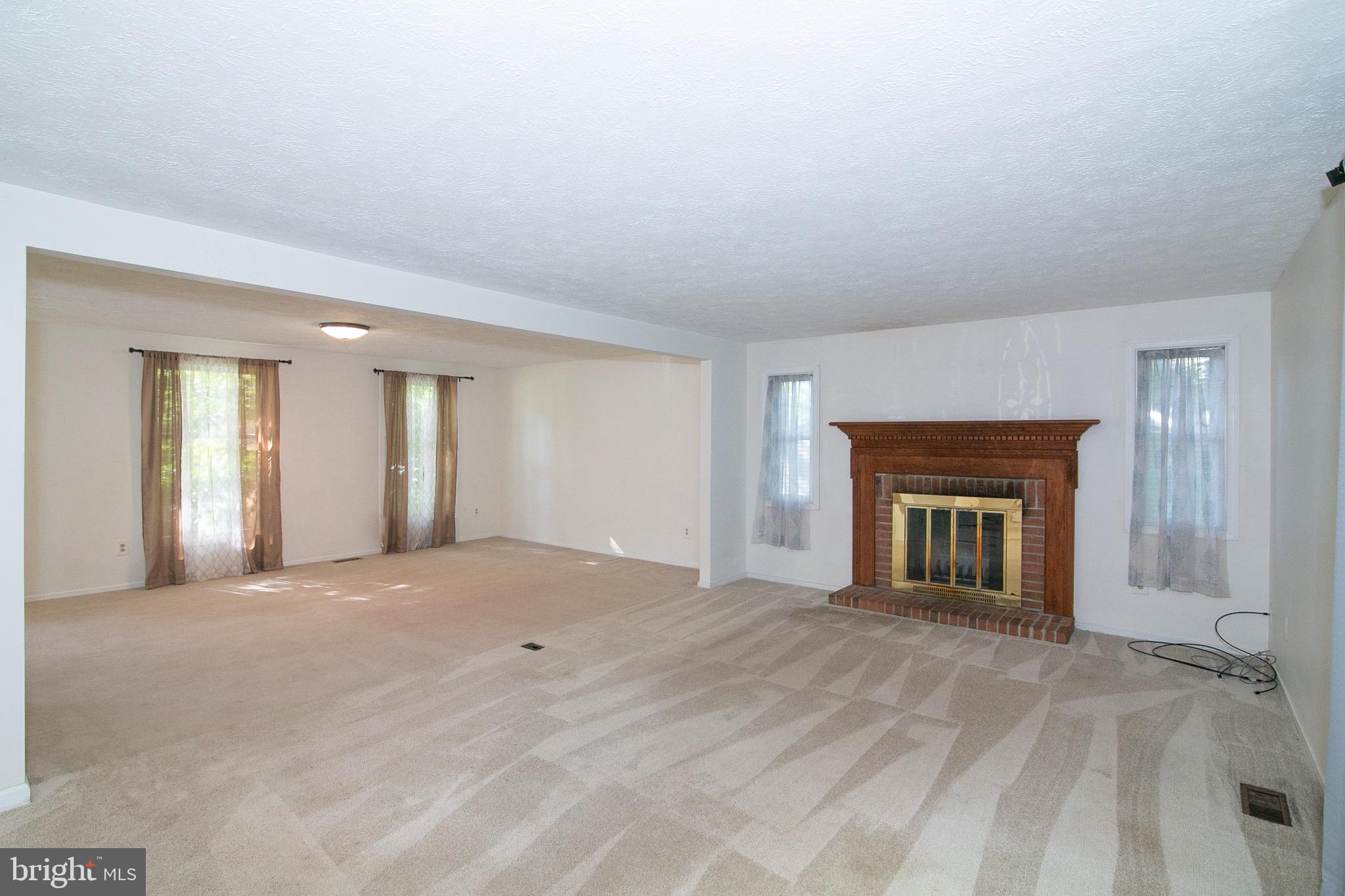 MONTCLAIR - Residential