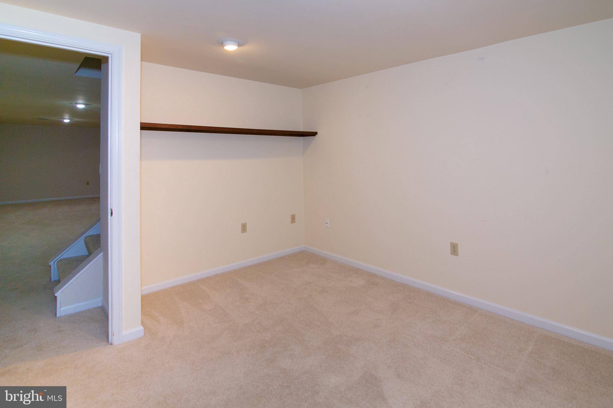 MONTCLAIR - Residential