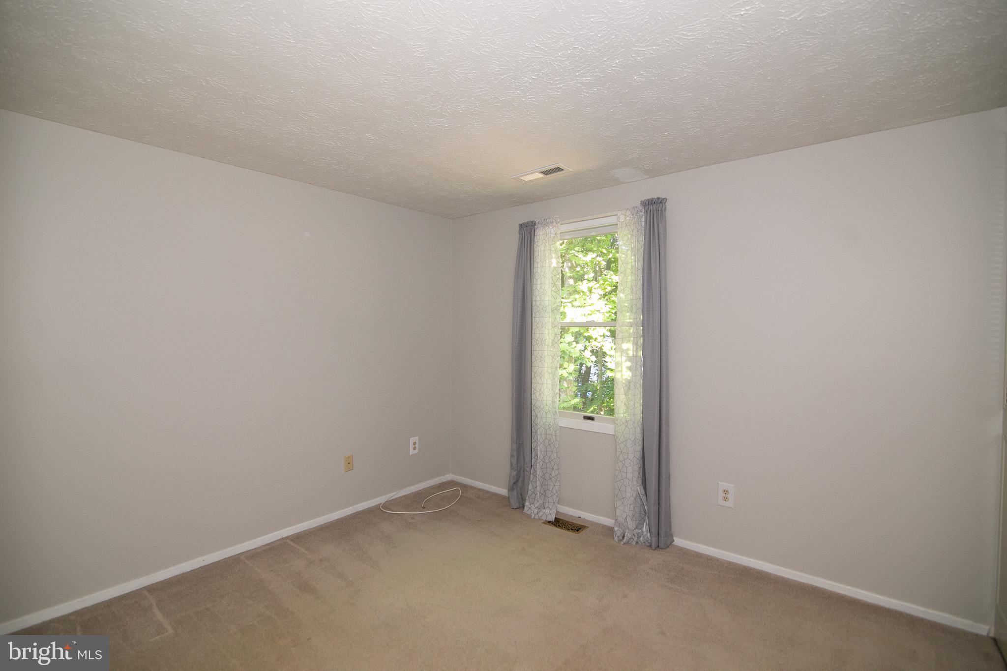 MONTCLAIR - Residential