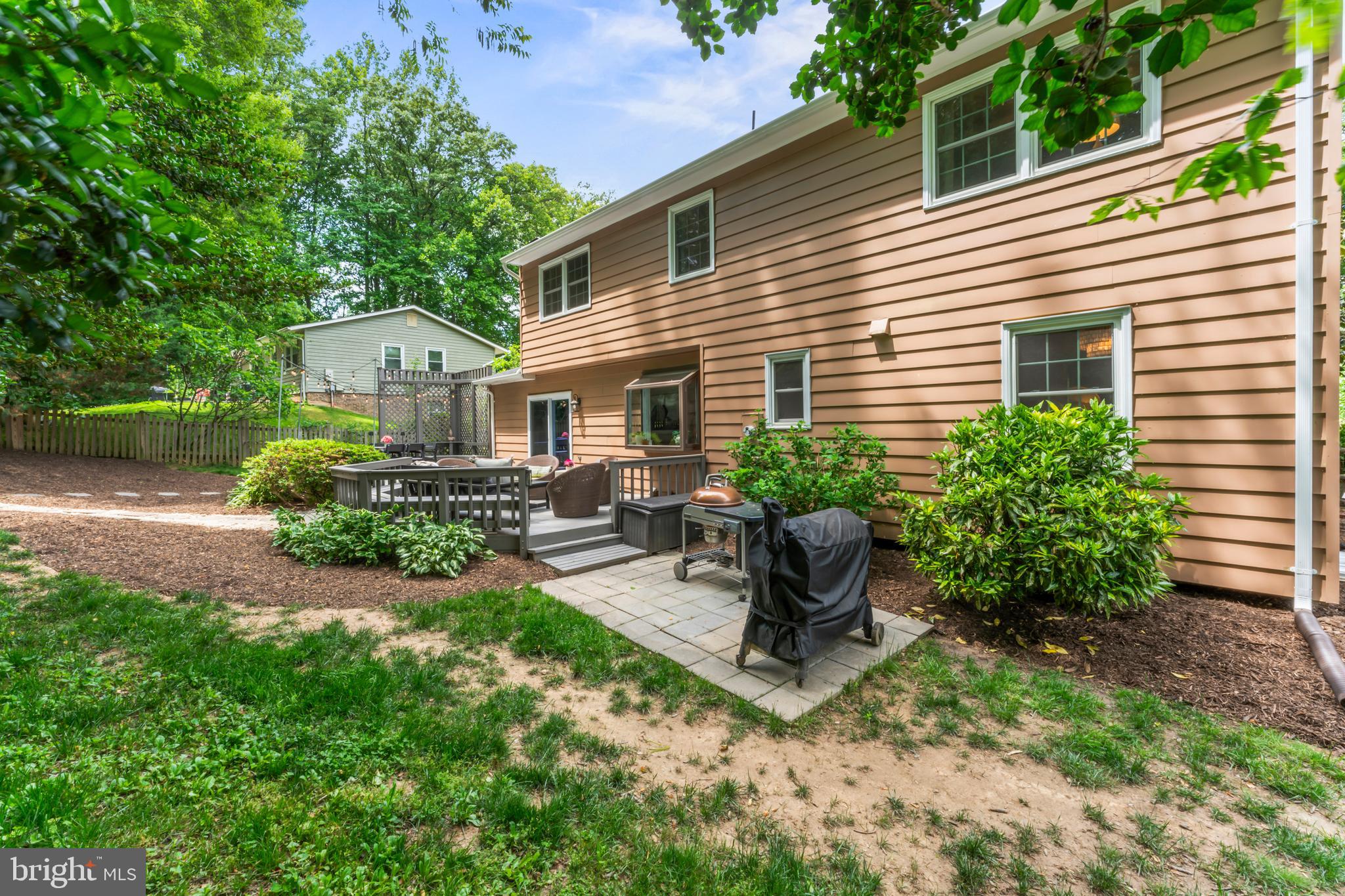 BRIARWOOD - Residential