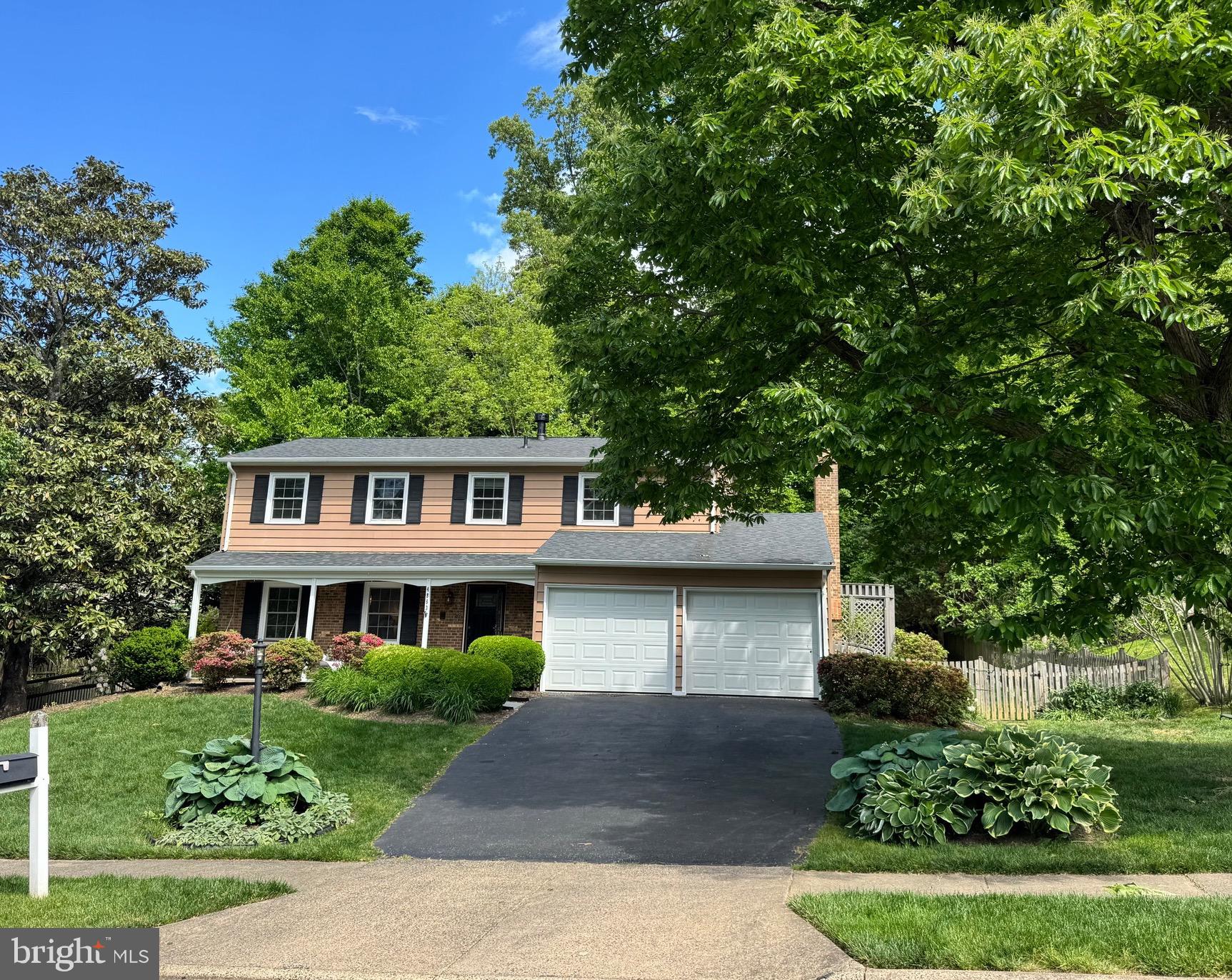BRIARWOOD - Residential
