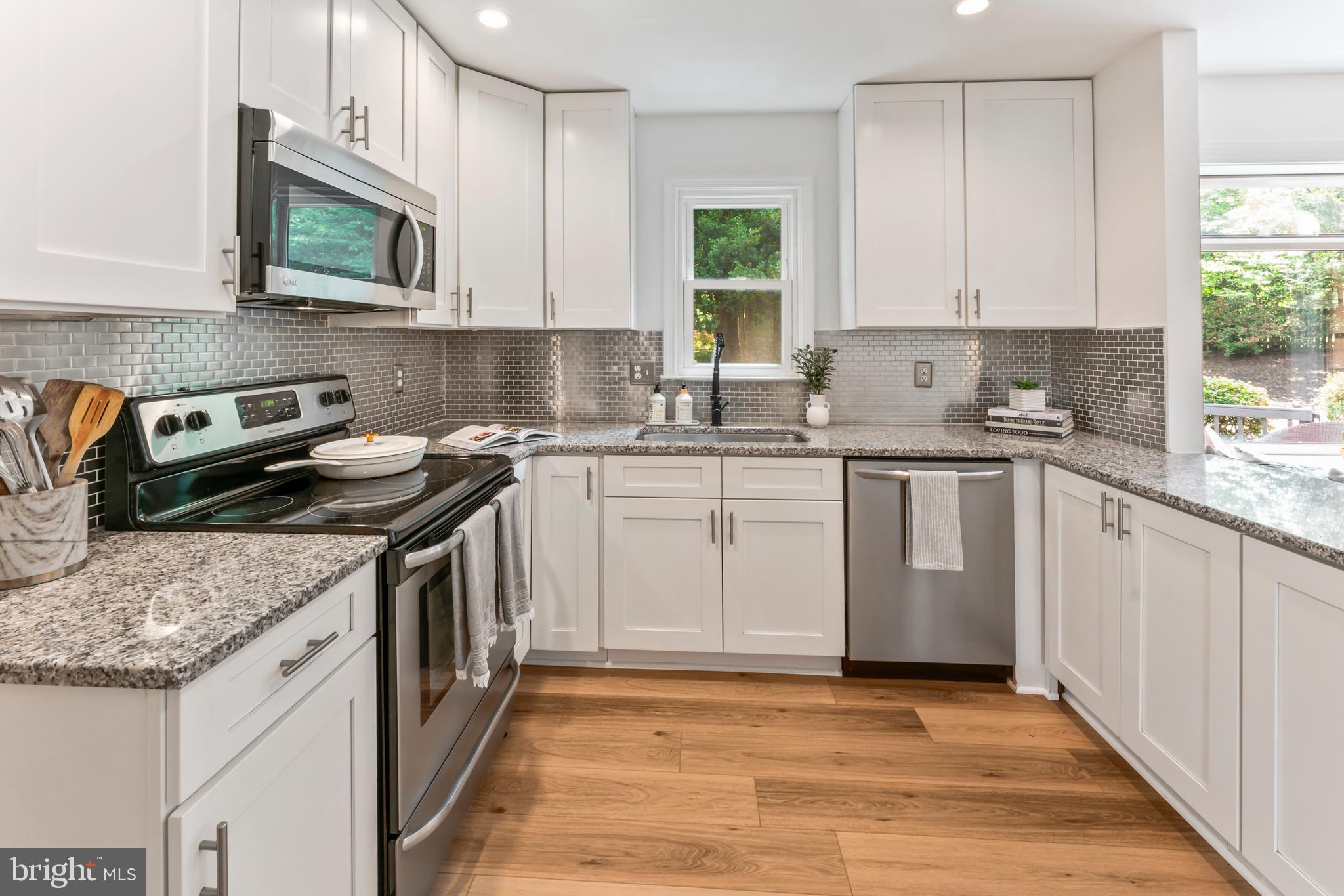 BRIARWOOD - Residential