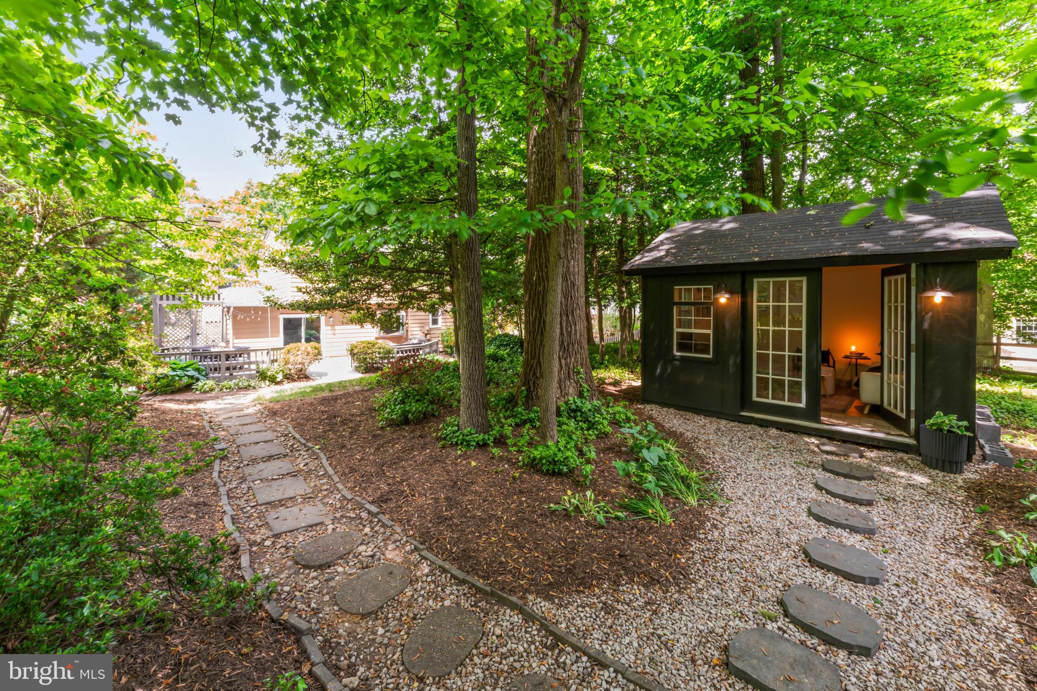 BRIARWOOD - Residential