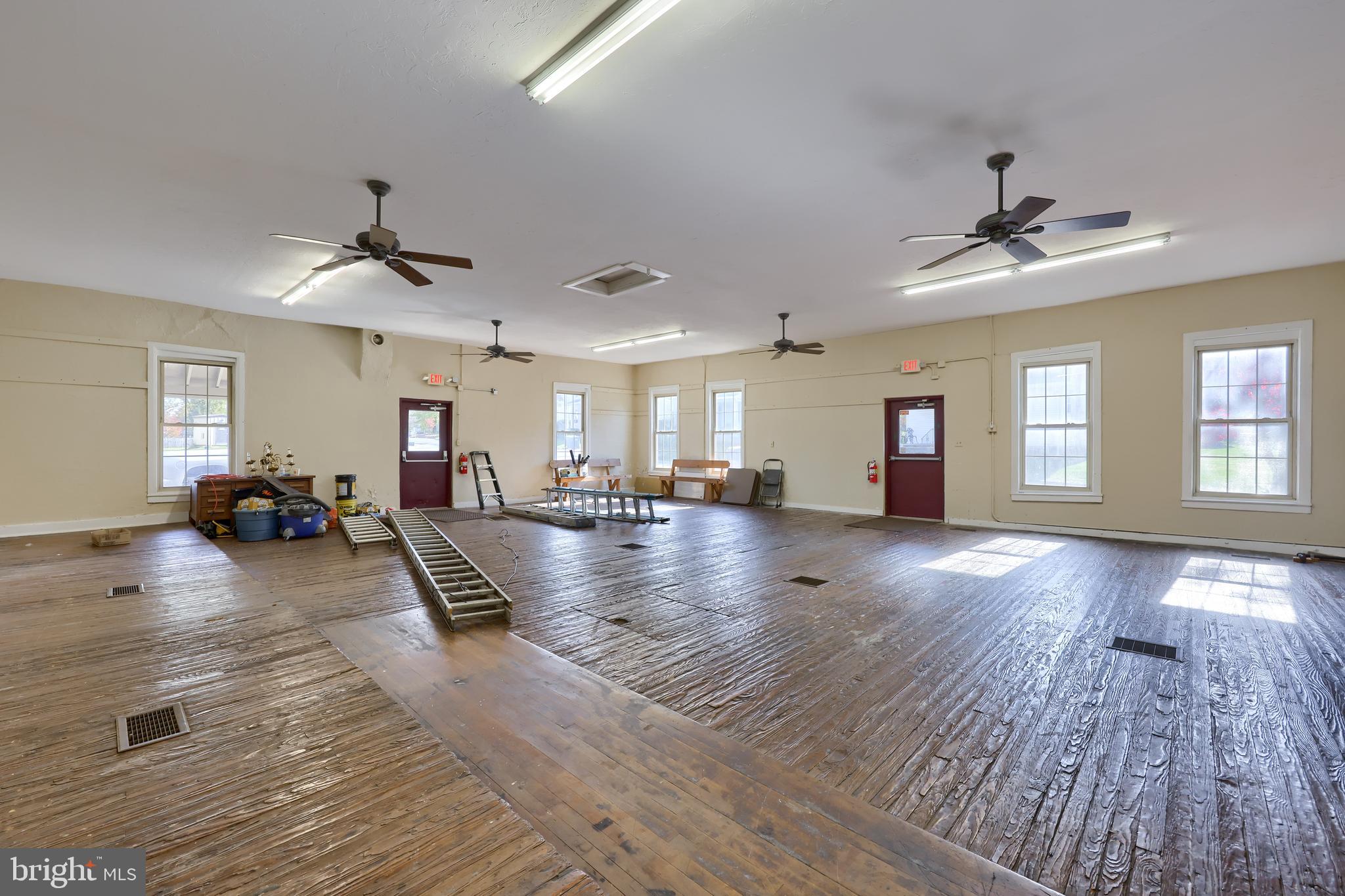 SPRINGETTSBURY TWP - Residential