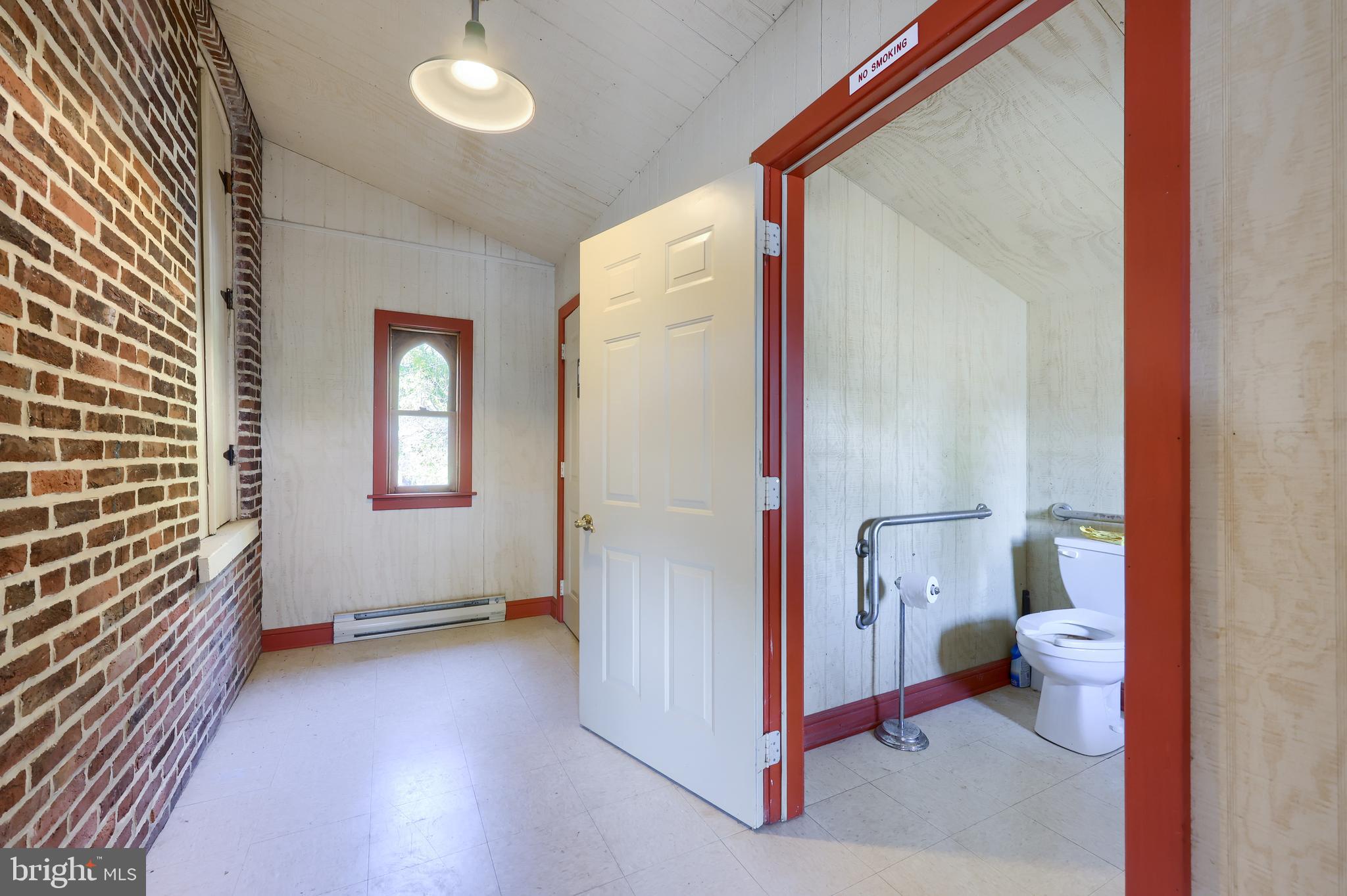 SPRINGETTSBURY TWP - Residential