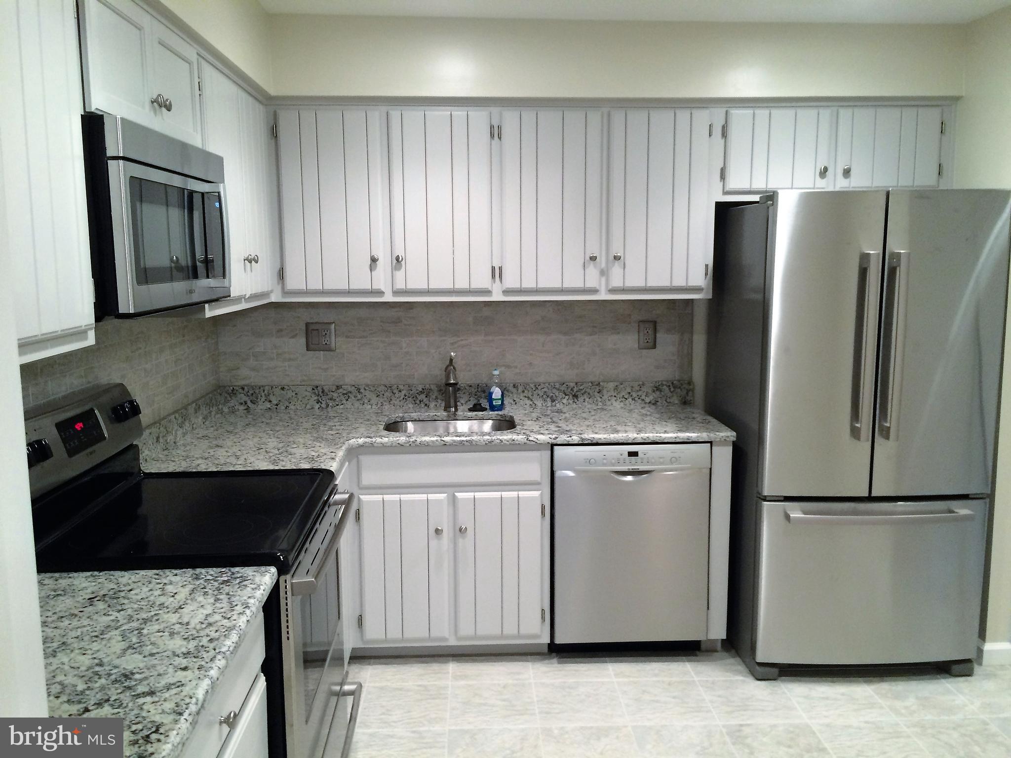 WEATHERSTONE - Residential Lease