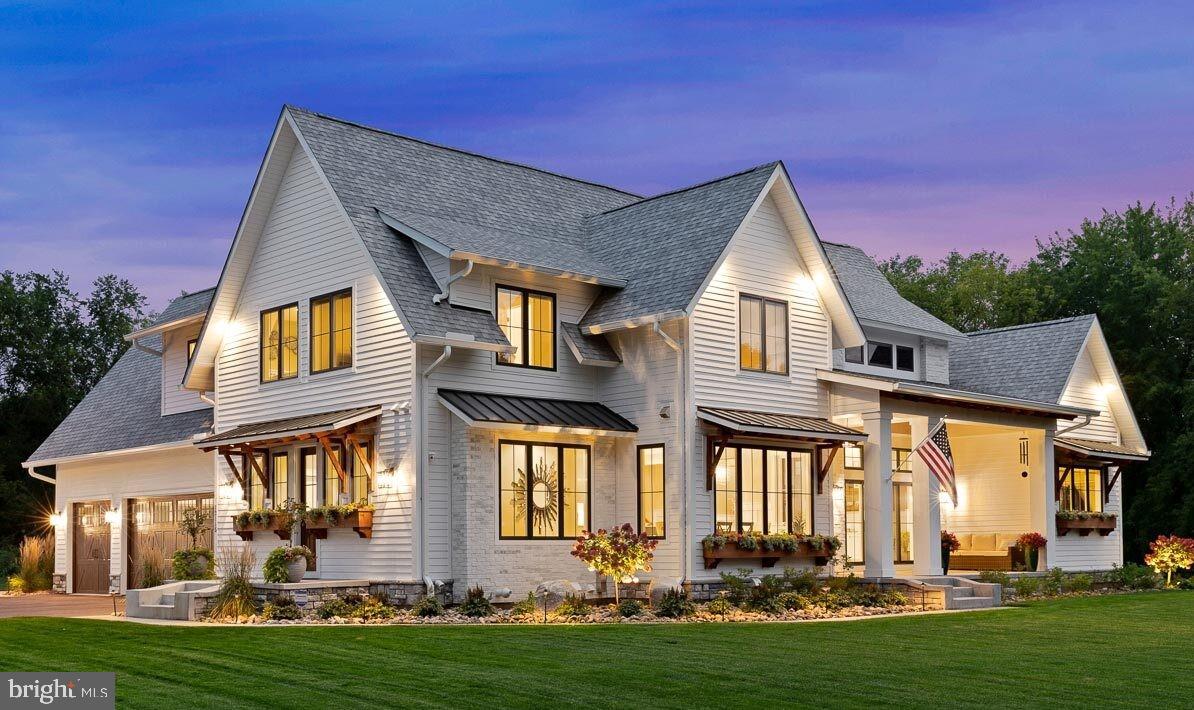 PICKETT ESTATES - Residential