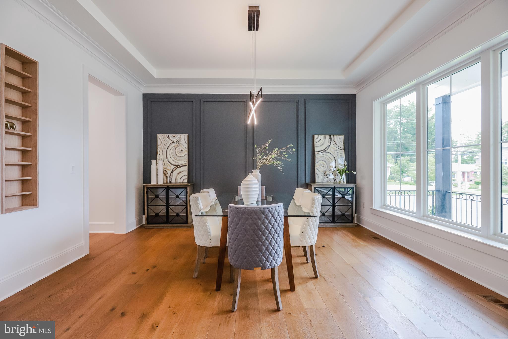 PICKETT ESTATES - Residential