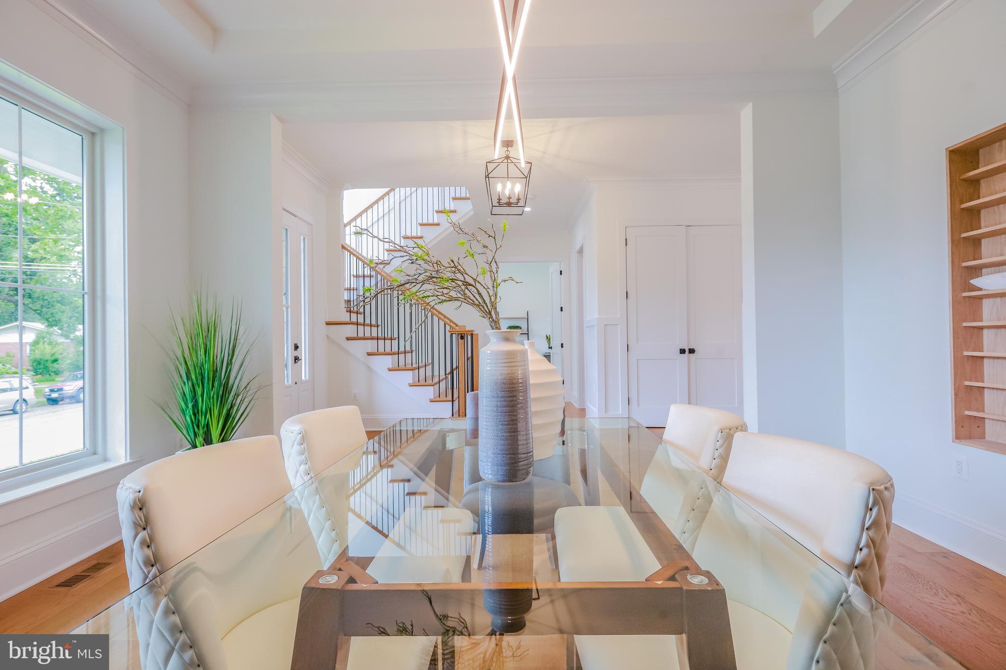 PICKETT ESTATES - Residential