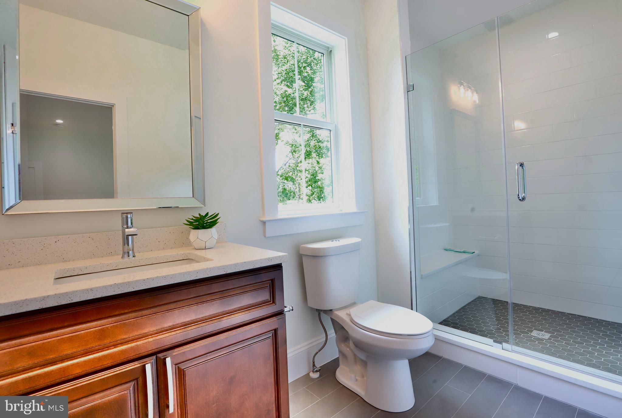 PICKETT ESTATES - Residential