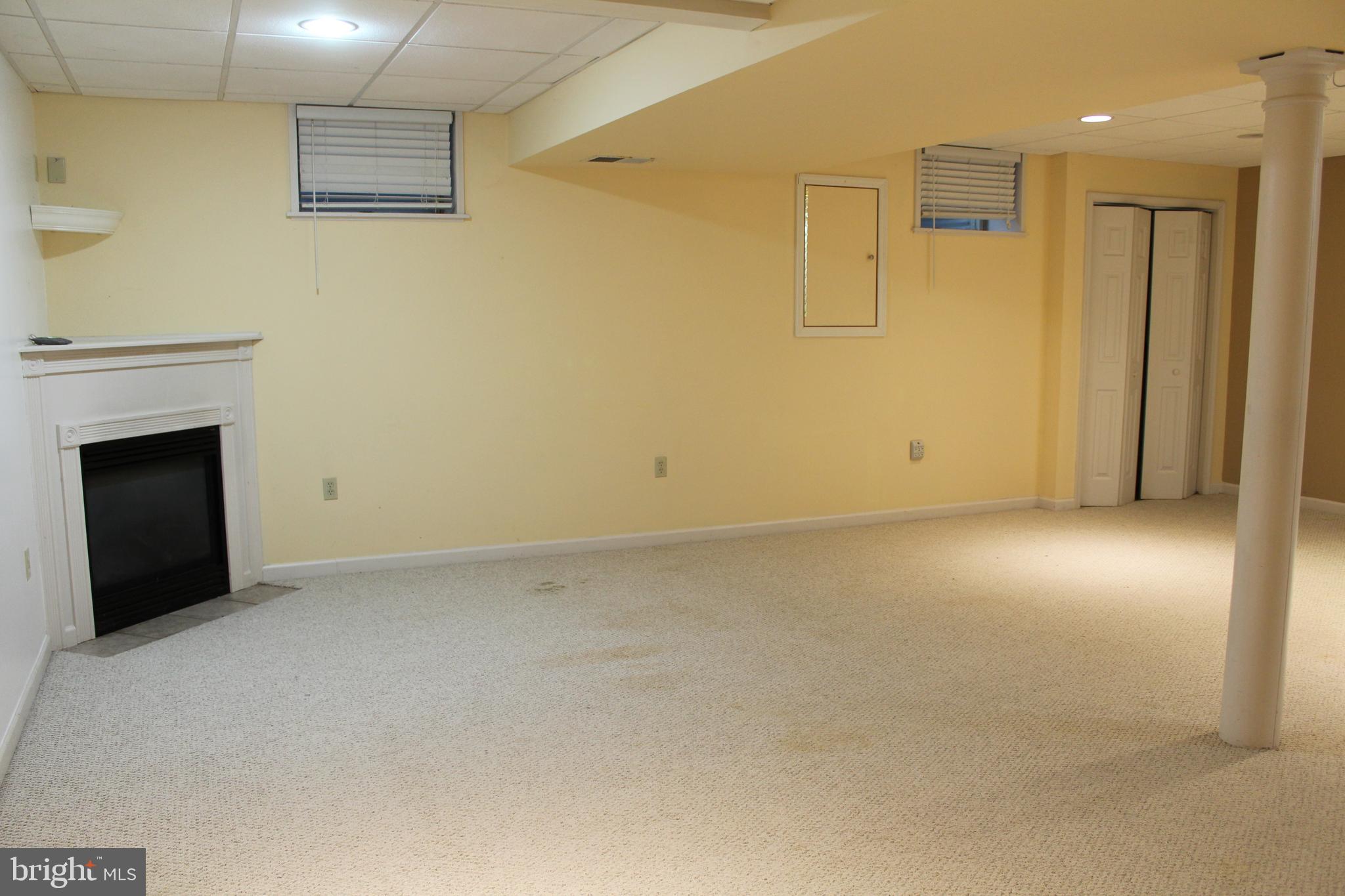 SOUTHPOINT - Residential Lease