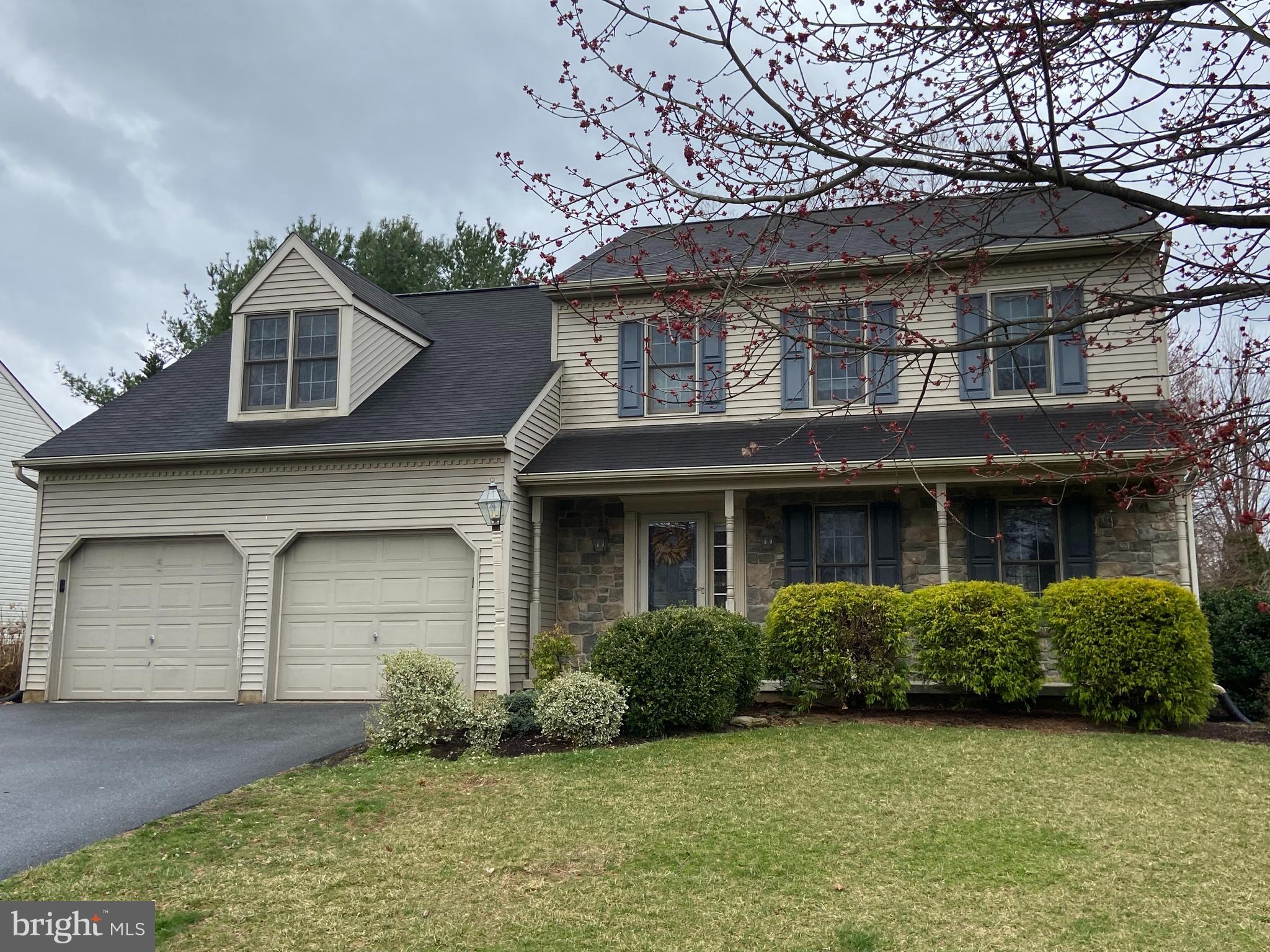 SOUTHPOINT DEVELOPMENT. Located in desirable Southpoint subdivision in Derry Township School District, this home is within minutes of Hershey Hospital, major highways, airports and shopping outlets. Gelder Park is just a short walk away. Four spacious bedrooms, large master bath w/ private shower, jacuzzi and double bowl sinks, with laundry conveniently located on the 2nd floor. Open eat-in kitchen with island has stainless steel appliances, while overlooking a beautiful all-season sunroom. Both family room and finished lower level boast fireplaces. Formal dining room. Home has many upgrades like built-ins, chair rail and custom storage in the master closet. Efficient natural gas cooking and heat. Flat level lot that backs up to a large common area. Landscaping has just been freshly done. Tenants are responsible for all utilities, and credit/criminal checks will be done. Pets on a case-by-case basis and under 50lbs. Non-refundable pet fee of $300/per pet, $35/mo. pet rent.