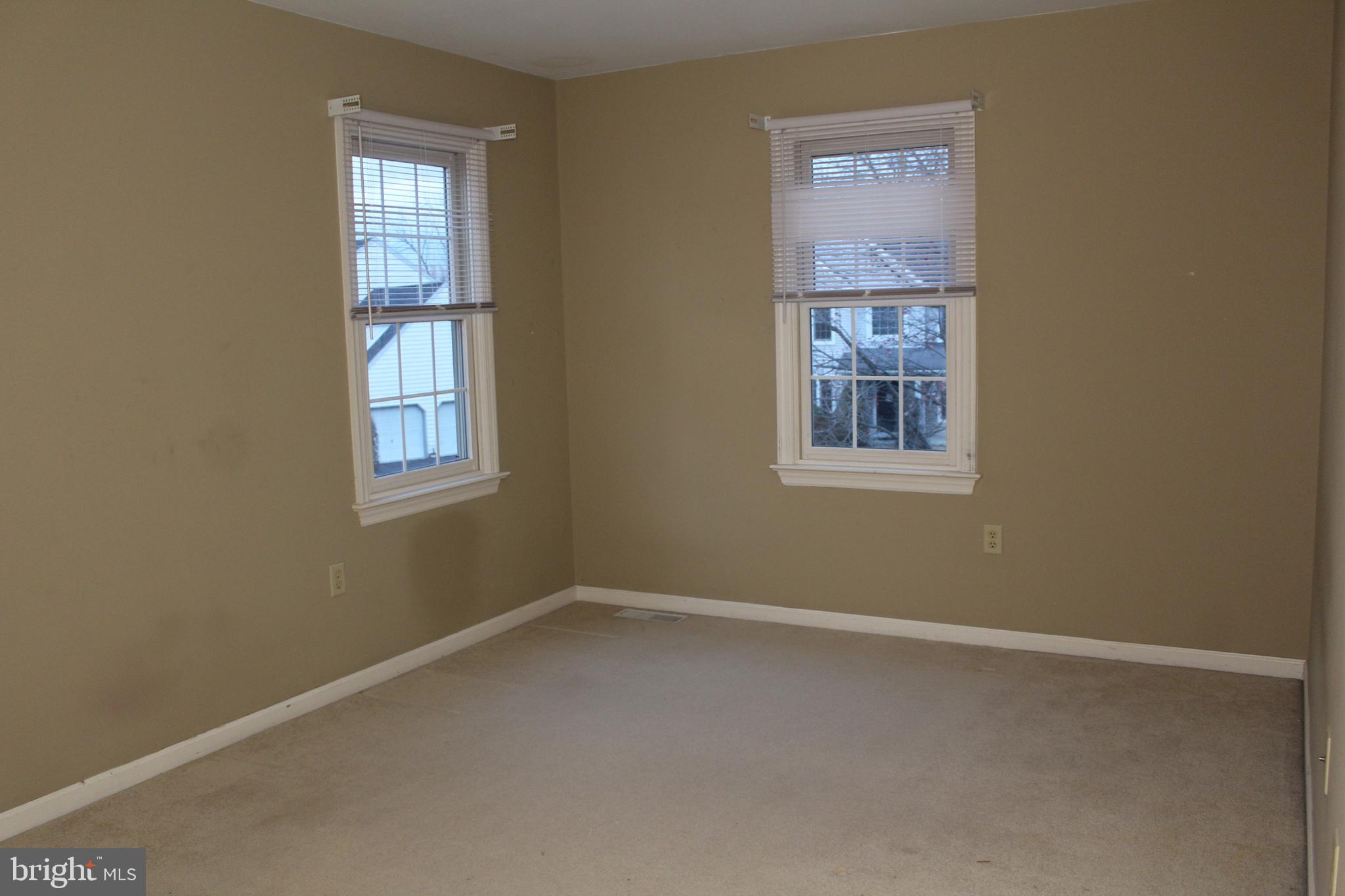 SOUTHPOINT - Residential Lease