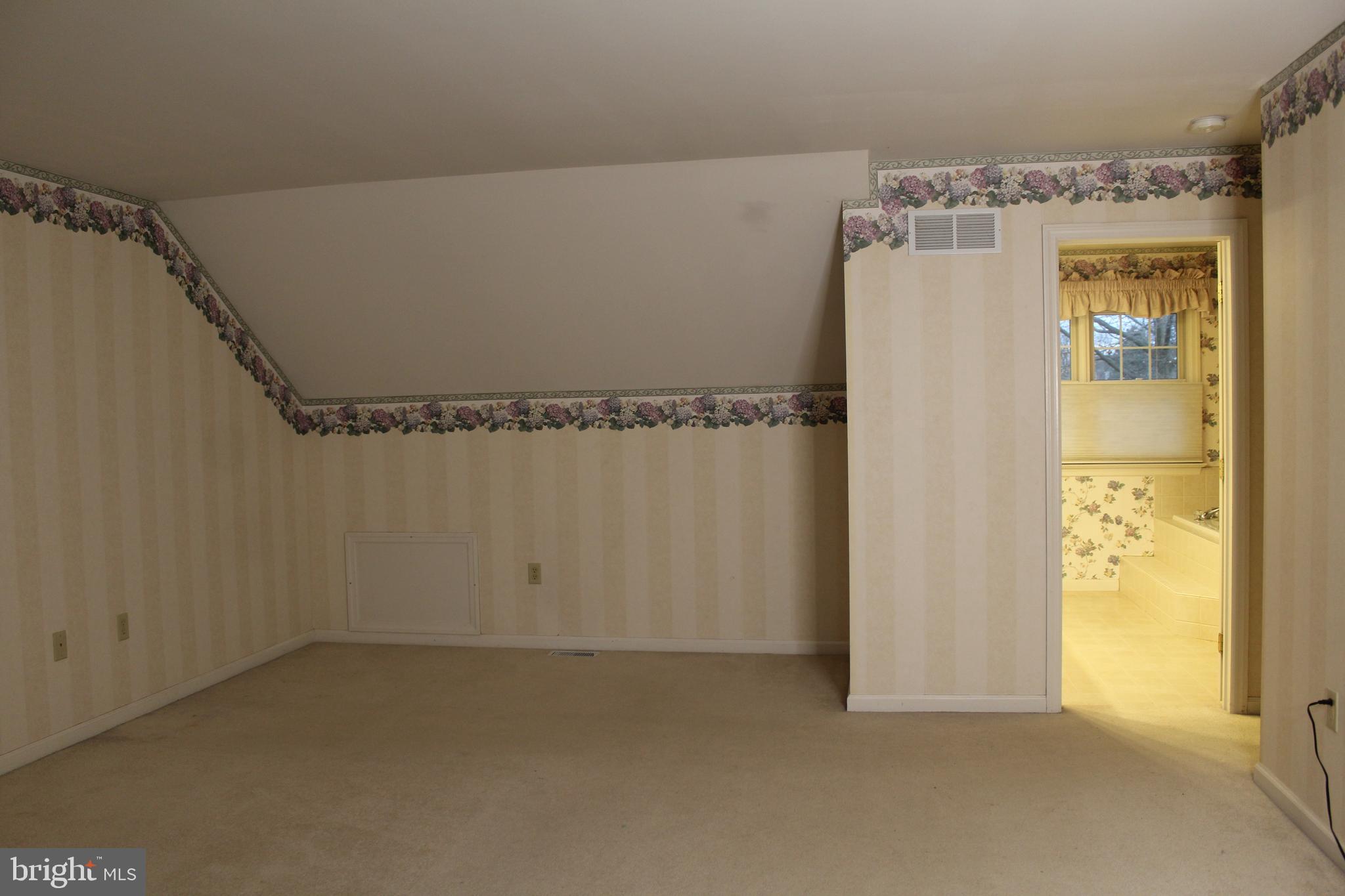 SOUTHPOINT - Residential Lease