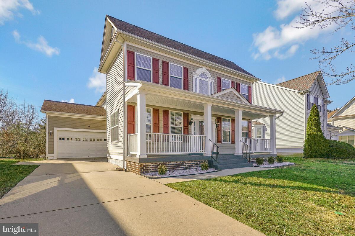 HUNTERS RUN - Residential