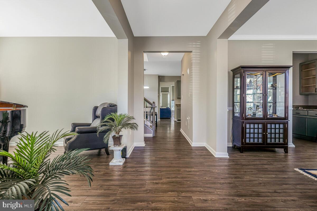 HUNTERS RUN - Residential