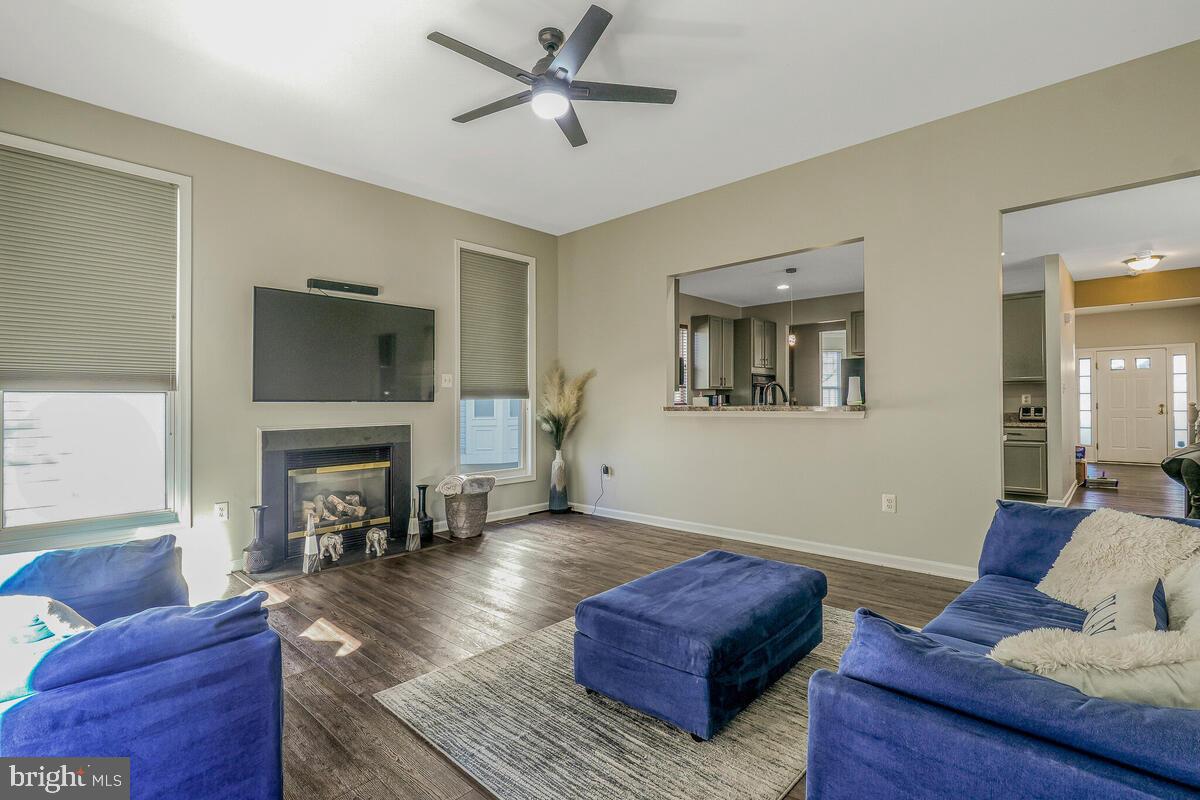 HUNTERS RUN - Residential