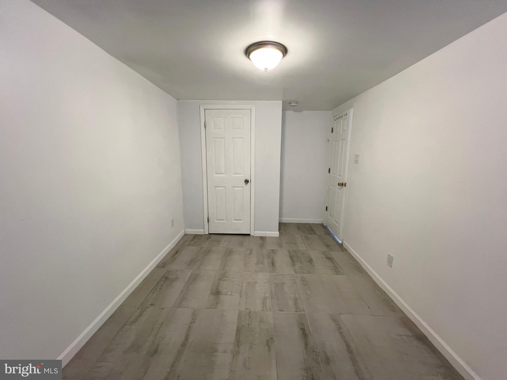 ELMWOOD PARK - Residential