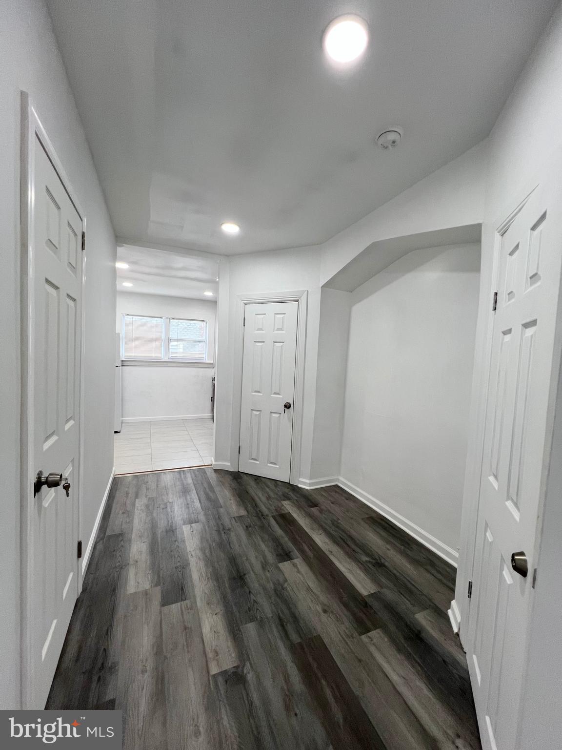 ELMWOOD PARK - Residential