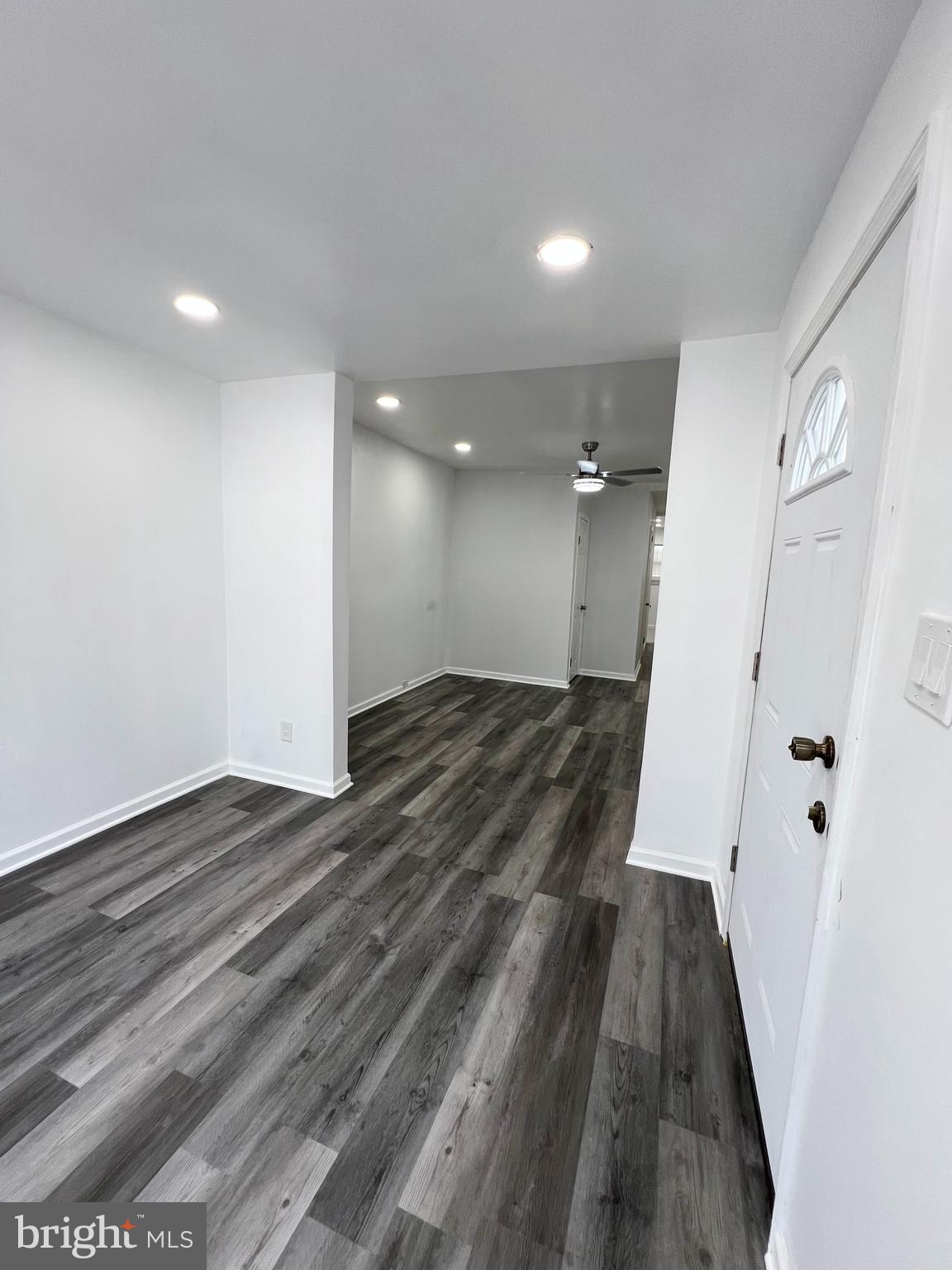 ELMWOOD PARK - Residential