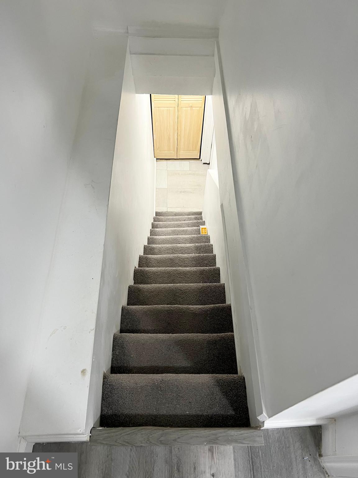 ELMWOOD PARK - Residential