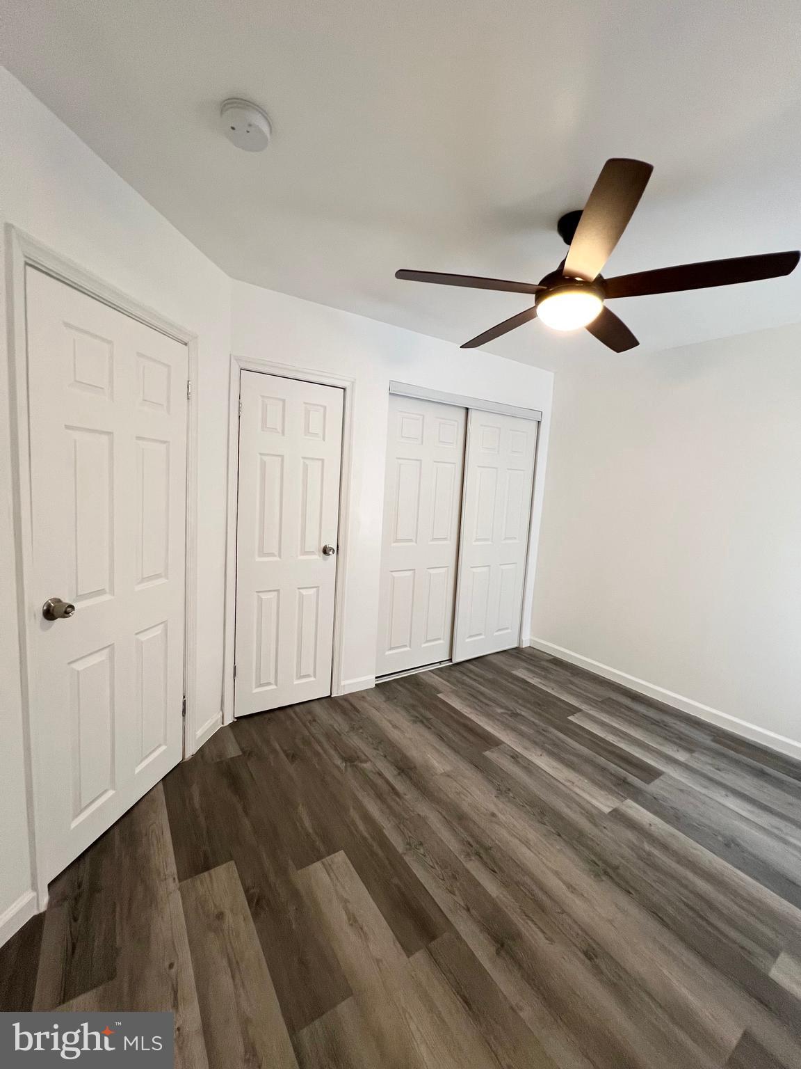 ELMWOOD PARK - Residential