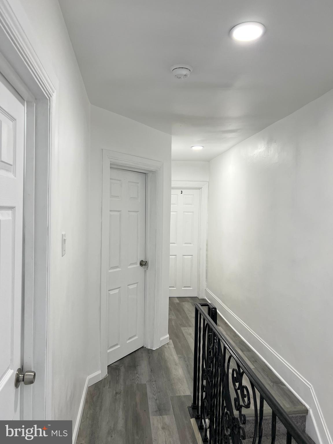 ELMWOOD PARK - Residential